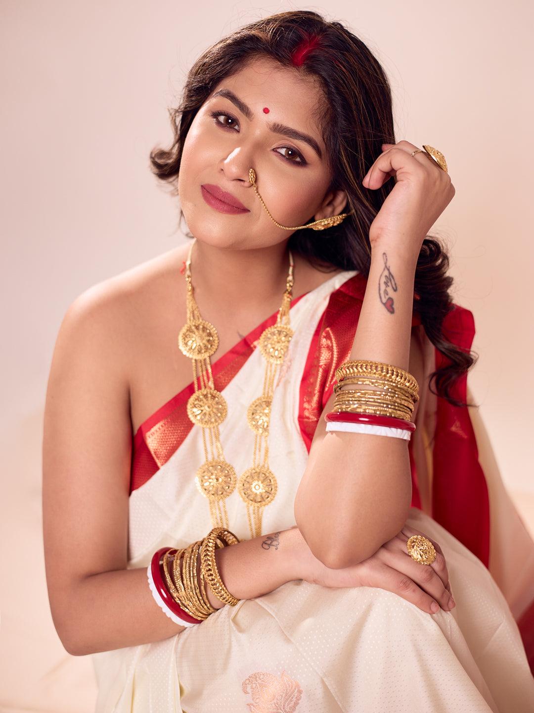 Aparna Premium OffWhite Kanji Silk Saree For Women