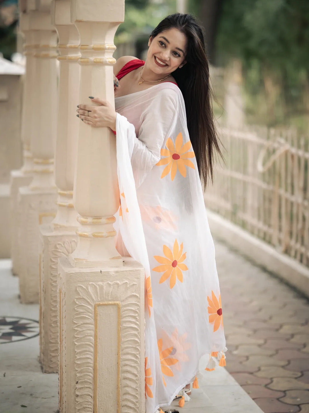 Aparna White Premium Hand Printed mul Cotton Saree For Women