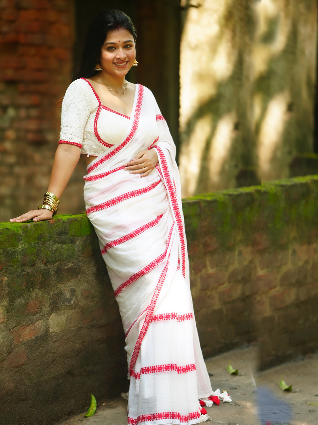 Aparna Red & White Premium Mul Cotton Saree For Women