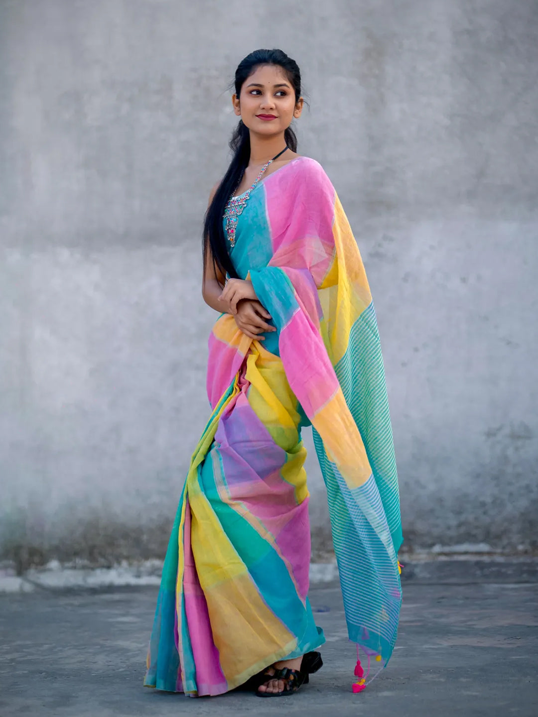 Aparna Handloom Multi Colour Linen Saree For Women