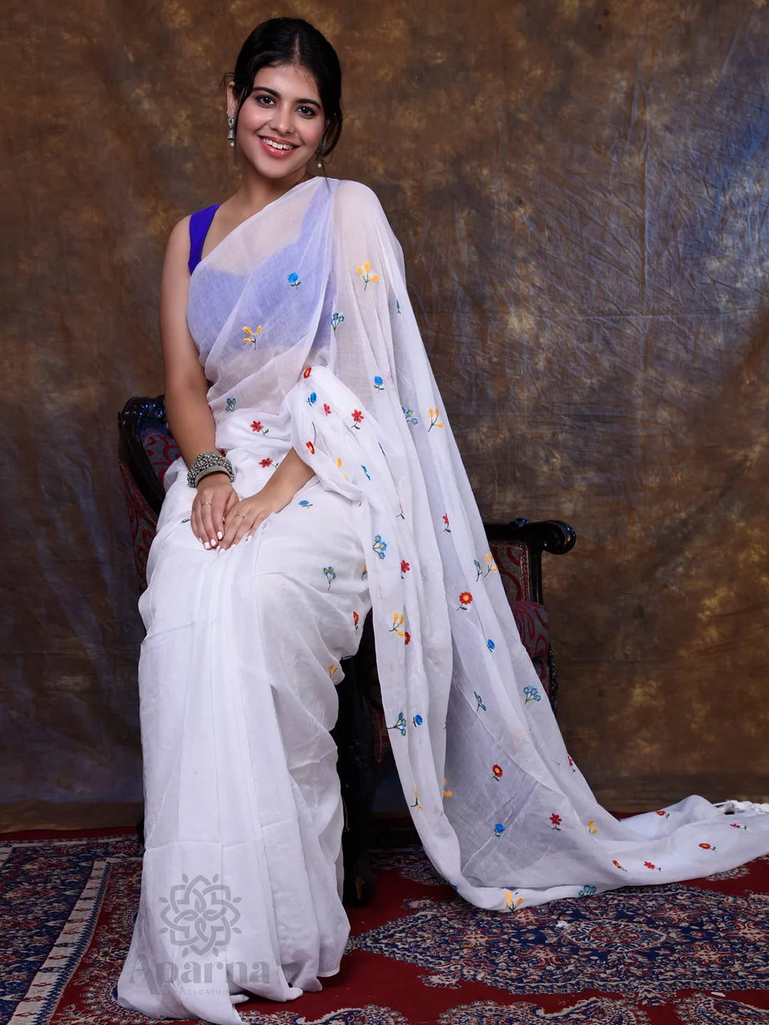 Aparna White Cotton Solid Embroidery Saree With Unstitched Blouse Piece For Women