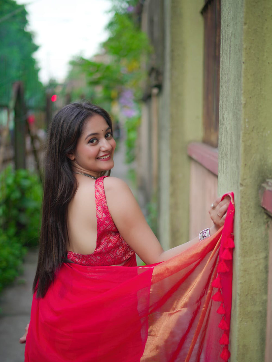 Aparna Red Premium MulCotton Saree For Women