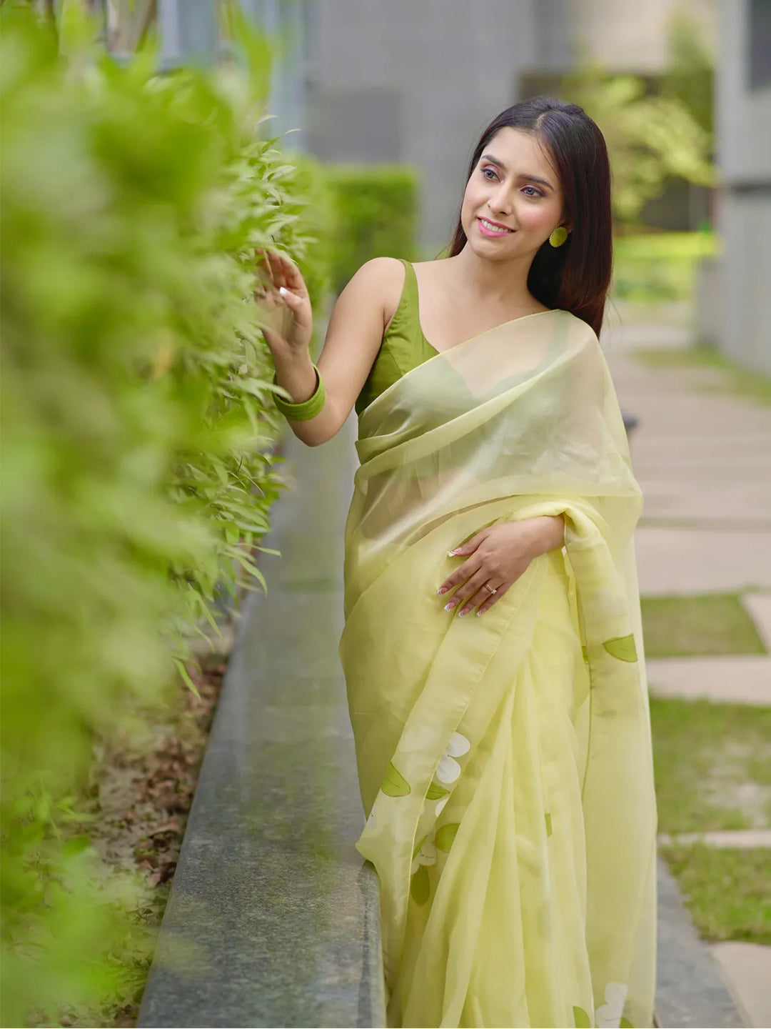 Aparna Yellow Abstract Flower Print Fine Organza Saree For Women
