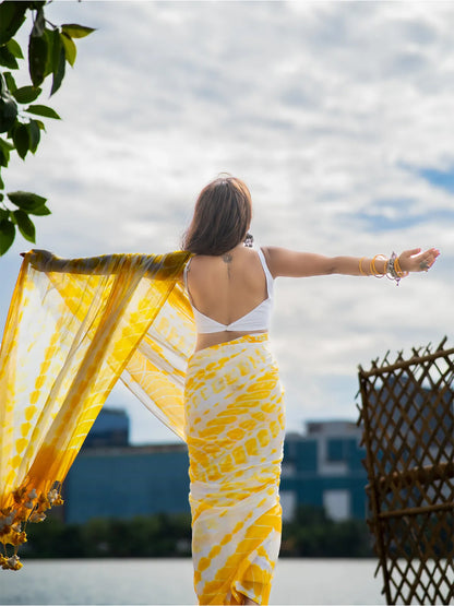 Aparna Yellow & White Premium Mul Cotton Saree For Women