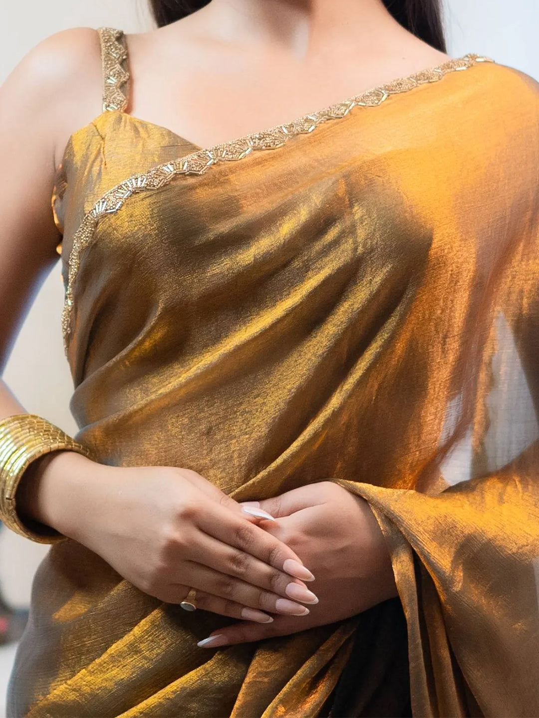 Stones Silk Blend Saree With Blouse Piece For Women