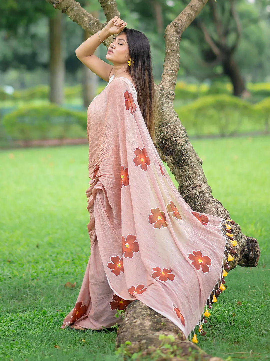 Aparna Peach Premium Hand Printed Mul Cotton Saree