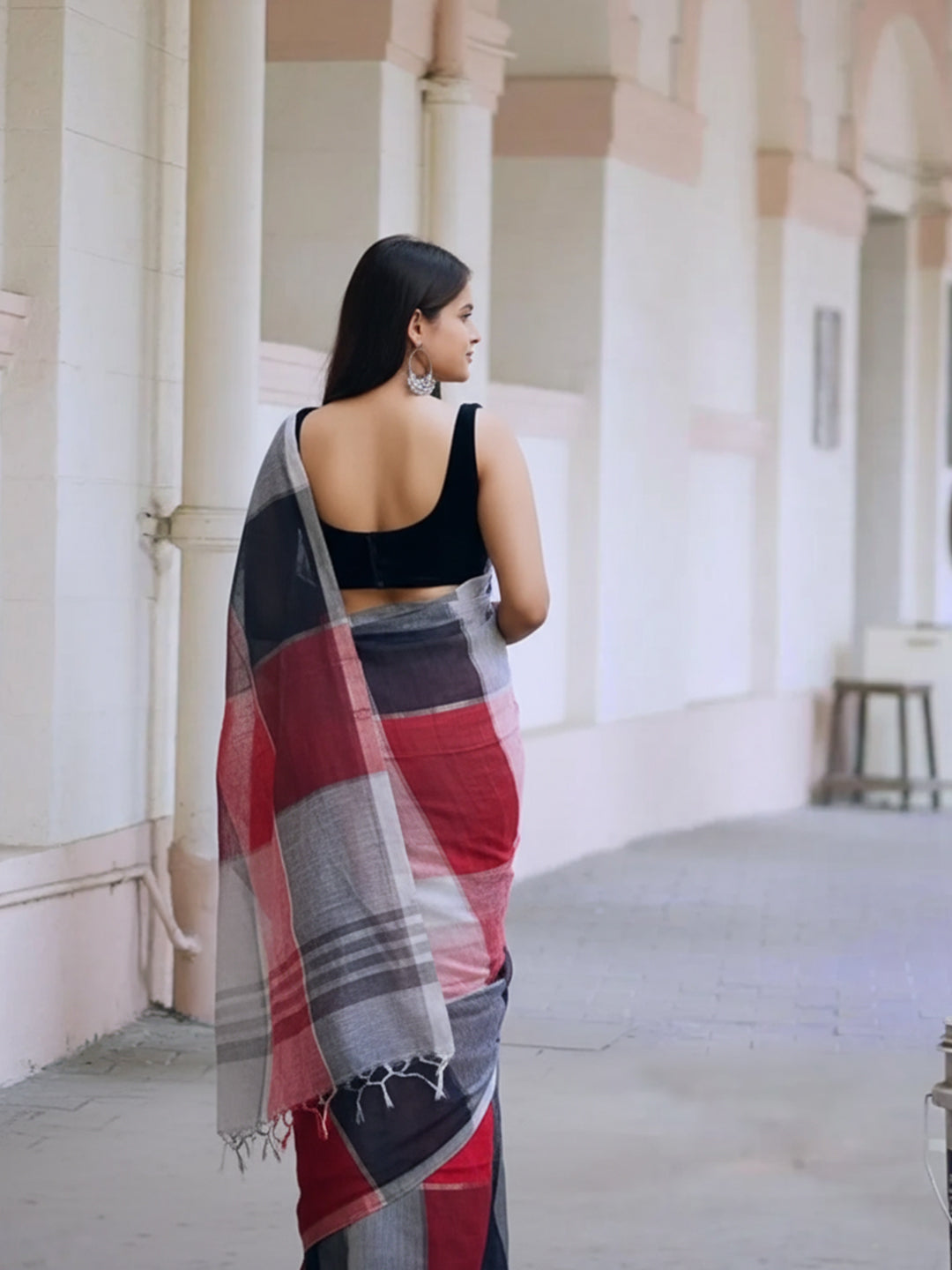 Aparna Multicolor Linen Saree For Women