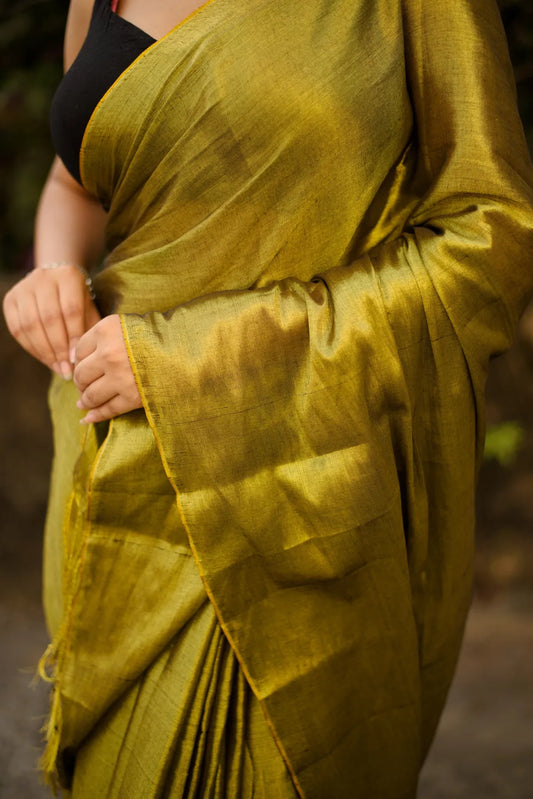 Aparna Green Golden Raga Tissue Dual Tone Saree With Unstitched Blouse Piece For Women